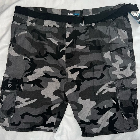 Blue Gear Other - NWT Blue Gear Gray and Black Camo Utility Cargo Shorts
